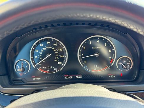 Used 2015 BMW 528i Sedan image 27