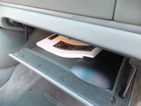 Used 2005 Porsche 911 Cabriolet image 80