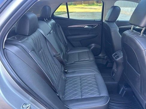 Certified 2023 Buick Envision Avenir image 5