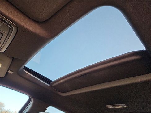 New 2026 GMC Sierra 1500 Denali w/ Technology Package image 18