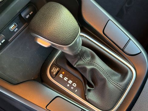 Used 2024 Kia Soul LX w/ Option Group 015 FWD image 21