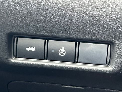 New 2026 Nissan Sentra SV FWD image 25