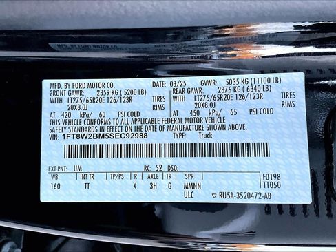 Used 2025 Ford F250 Platinum w/ Platinum Plus Package image 33