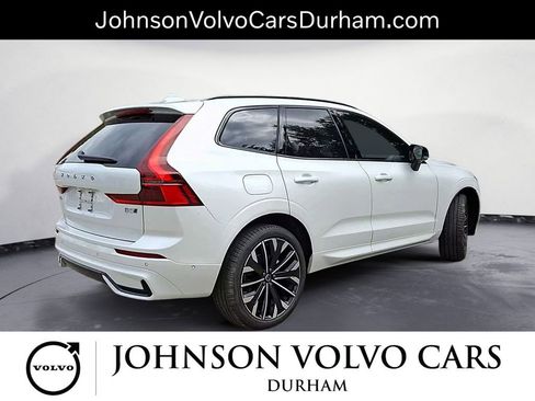 New 2026 Volvo XC60 B5 Ultra w/ Protection Package Premier image 4