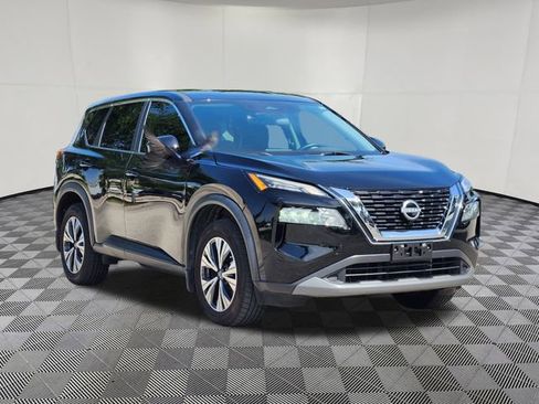 Certified 2023 Nissan Rogue SV FWD image 2