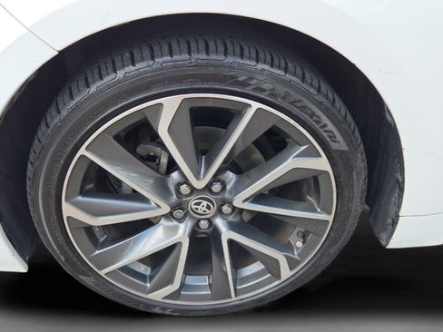 Used 2021 Toyota Corolla SE FWD image 18