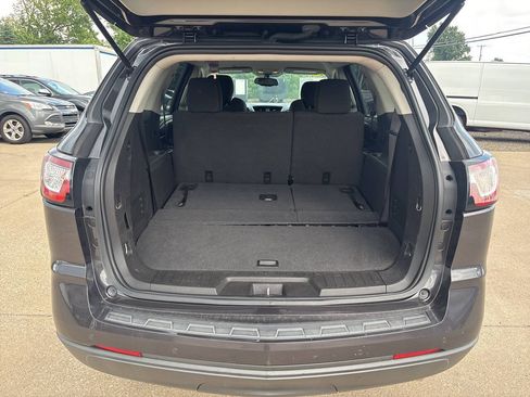Used 2016 Chevrolet Traverse LT w/ Style and Technology Package AWD/4WD image 14