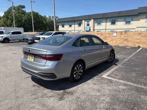 Used 2025 Volkswagen Jetta S FWD image 4