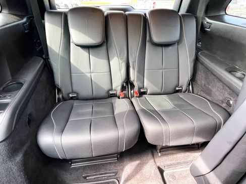 Used 2022 Mercedes-Benz GLS 450 4MATIC image 14