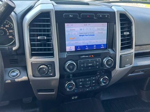 Used 2020 Ford F150 Lariat AWD/4WD image 18