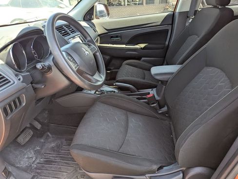 Used 2020 Mitsubishi Outlander Sport ES FWD image 23