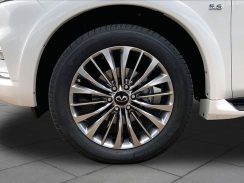 Used 2019 INFINITI QX80 Luxe w/ 22" Wheel Package RWD image 11