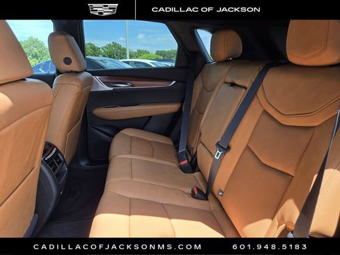 New 2026 Cadillac XT5 Premium Luxury w/ Driver Assist Package FWD image 10