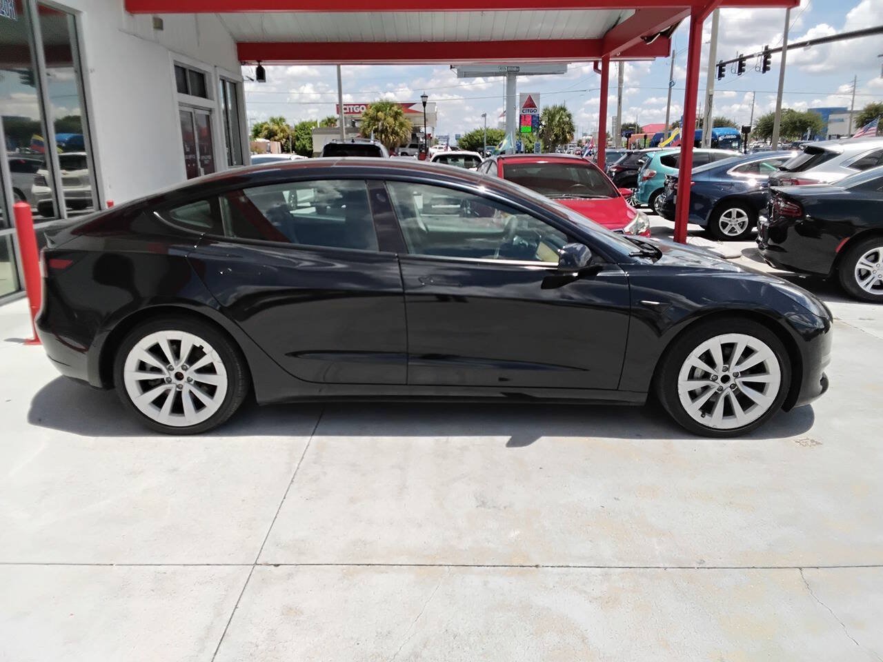 Used 2022 Tesla Model 3 Standard Range RWD image 4