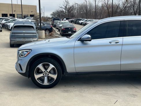 Used 2022 Mercedes-Benz GLC 300 image 7