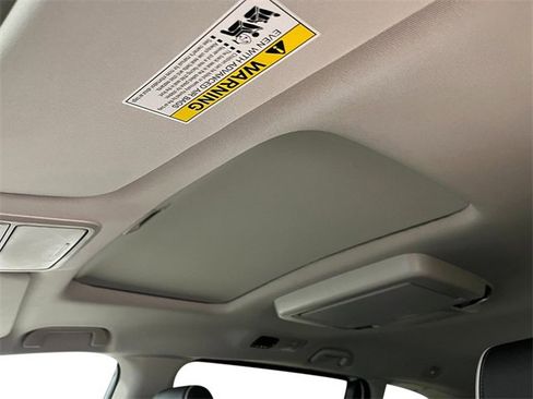 New 2025 Honda Odyssey Touring image 22