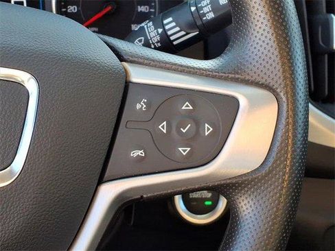 Used 2024 GMC Terrain SLE image 17