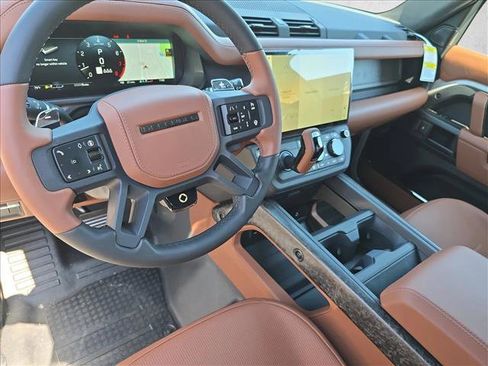 New 2026 Land Rover Defender 110 OCTA AWD/4WD image 15