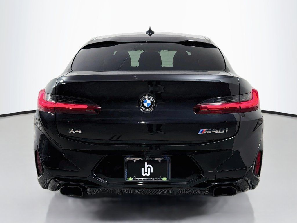 Used 2023 BMW X4 M40i AWD/4WD image 6