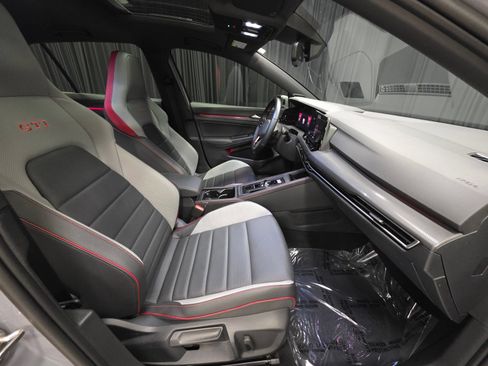 Used 2024 Volkswagen GTI Autobahn FWD image 33