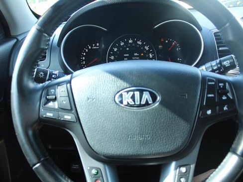 Used 2015 Kia Sorento SX FWD image 8