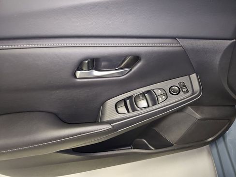 Used 2025 Nissan Sentra SV w/ All-Weather Package image 30