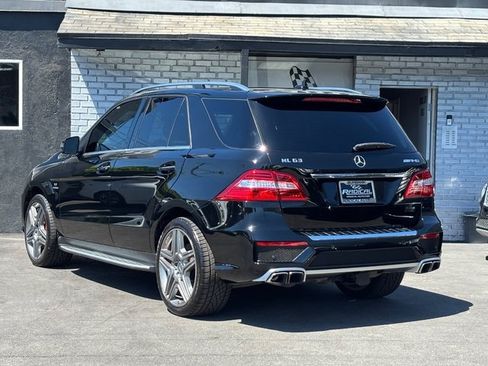 Used 2015 Mercedes-Benz ML 63 AMG 4MATIC w/ AMG Performance Package image 22