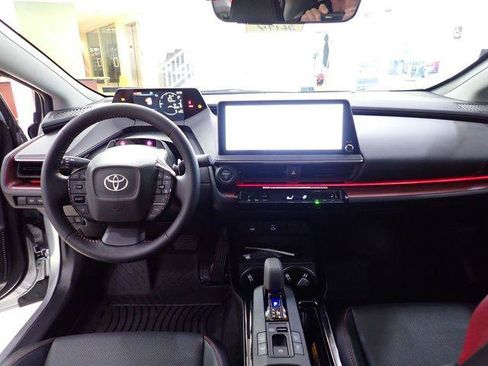 Certified 2026 Toyota Prius Plug-In Hybrid FWD image 12