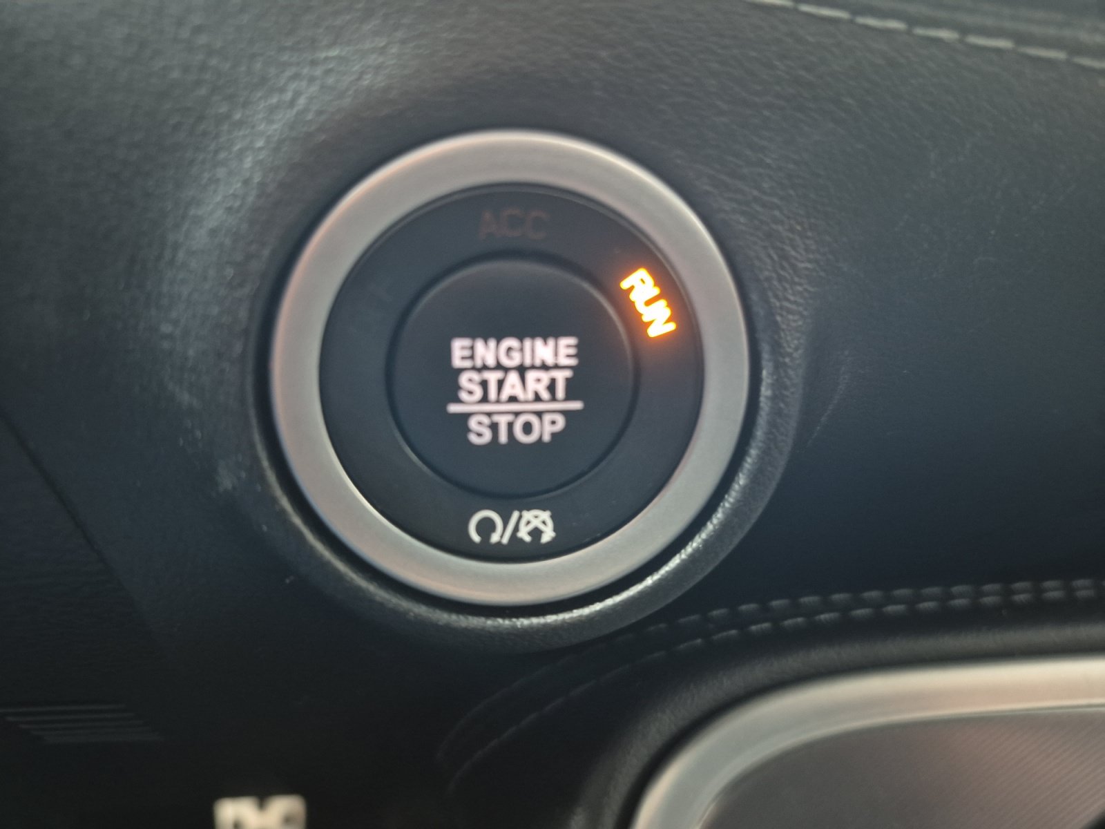 Used 2020 Dodge Challenger R/T w/ Plus Package RWD image 29