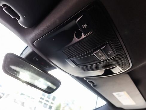Used 2014 Mercedes-Benz CLA 250 image 38