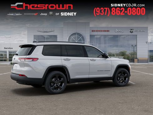 New 2025 Jeep Grand Cherokee L Altitude AWD/4WD image 4