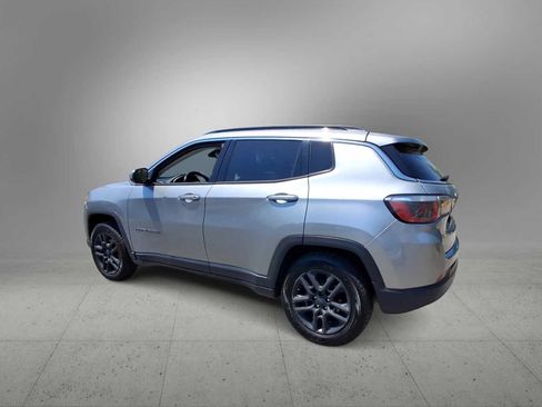 Used 2020 Jeep Compass Latitude w/ Popular Equipment Group FWD image 6