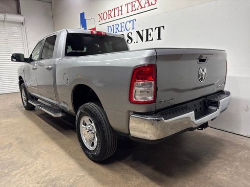 Used 2022 RAM 2500 Big Horn AWD/4WD image 9
