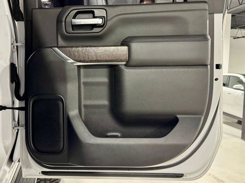 Used 2021 GMC Sierra 2500 Denali w/ Denali Ultimate Package image 29