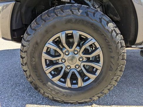 Used 2020 Ford Ranger Lariat w/ Equipment Group 501A Mid image 10