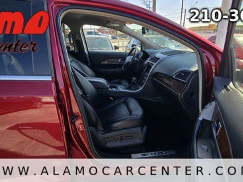 Used 2013 Lincoln MKX FWD image 14