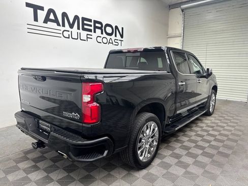 Used 2023 Chevrolet Silverado 1500 High Country w/ Technology Package AWD/4WD image 7