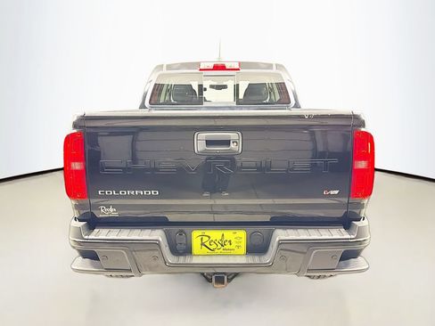 Used 2021 Chevrolet Colorado Z71 AWD/4WD image 7