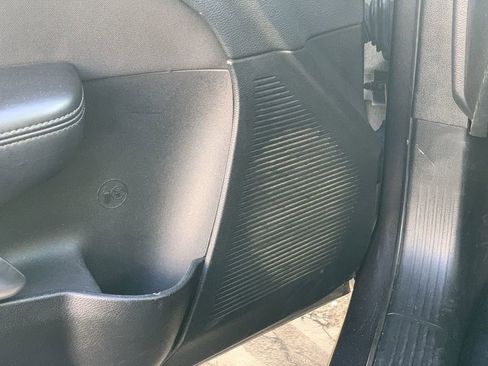 Used 2022 Dodge Challenger R/T w/ Driver Convenience Group image 23