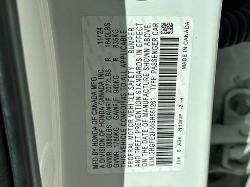 Used 2025 Honda Civic Sport image 37