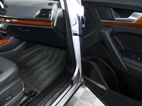 Used 2023 Audi Q5 2.0T Premium Plus w/ Premium Plus Package image 25