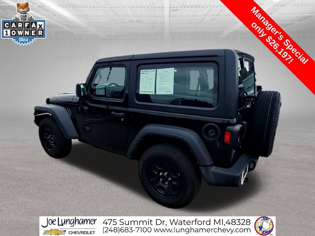 Used 2022 Jeep Wrangler Sport AWD/4WD image 7