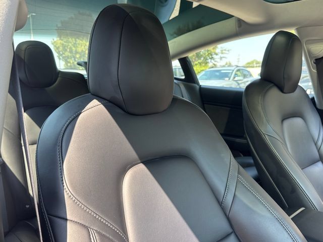 Used 2018 Tesla Model 3 Long Range AWD/4WD image 26