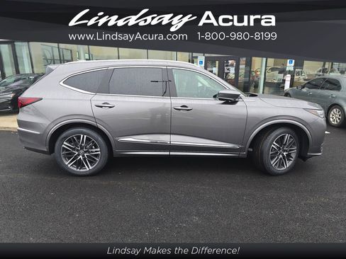 New 2026 Acura MDX w/ Advance Package image 3