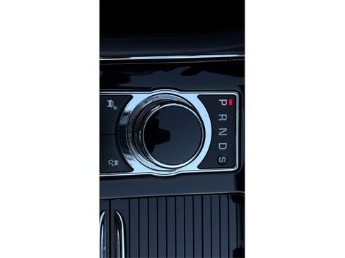 Used 2015 Jaguar XJ L Portfolio RWD image 35
