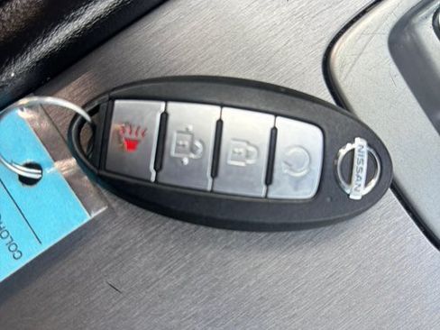 Used 2021 Nissan Murano SV AWD/4WD image 41