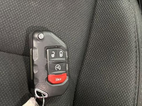 Used 2021 Jeep Wrangler Unlimited Sport AWD/4WD image 47