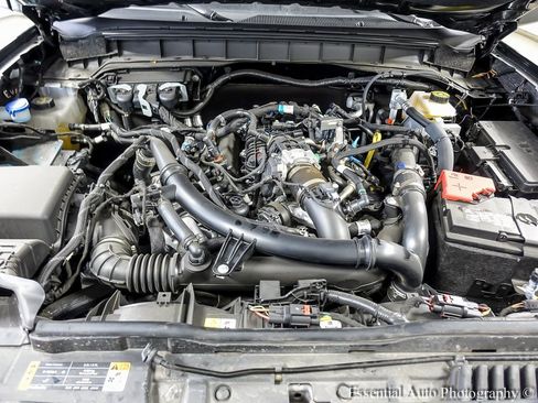 Used 2024 Ford Bronco Wildtrak image 27