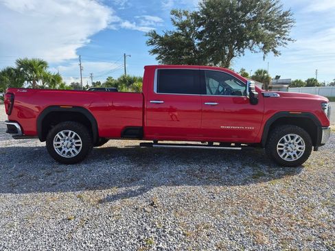 Used 2024 GMC Sierra 3500 SLT w/ SLT Premium Package AWD/4WD image 4