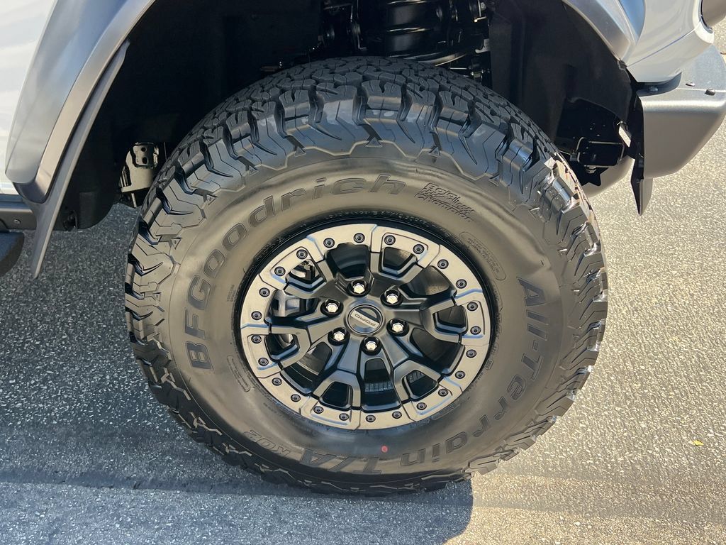 New 2026 Ford Bronco Raptor AWD/4WD image 13